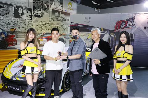 澳门2045年未来展望，新机遇与挑战并存的东方赌城2021澳门开奖结果综合走势图